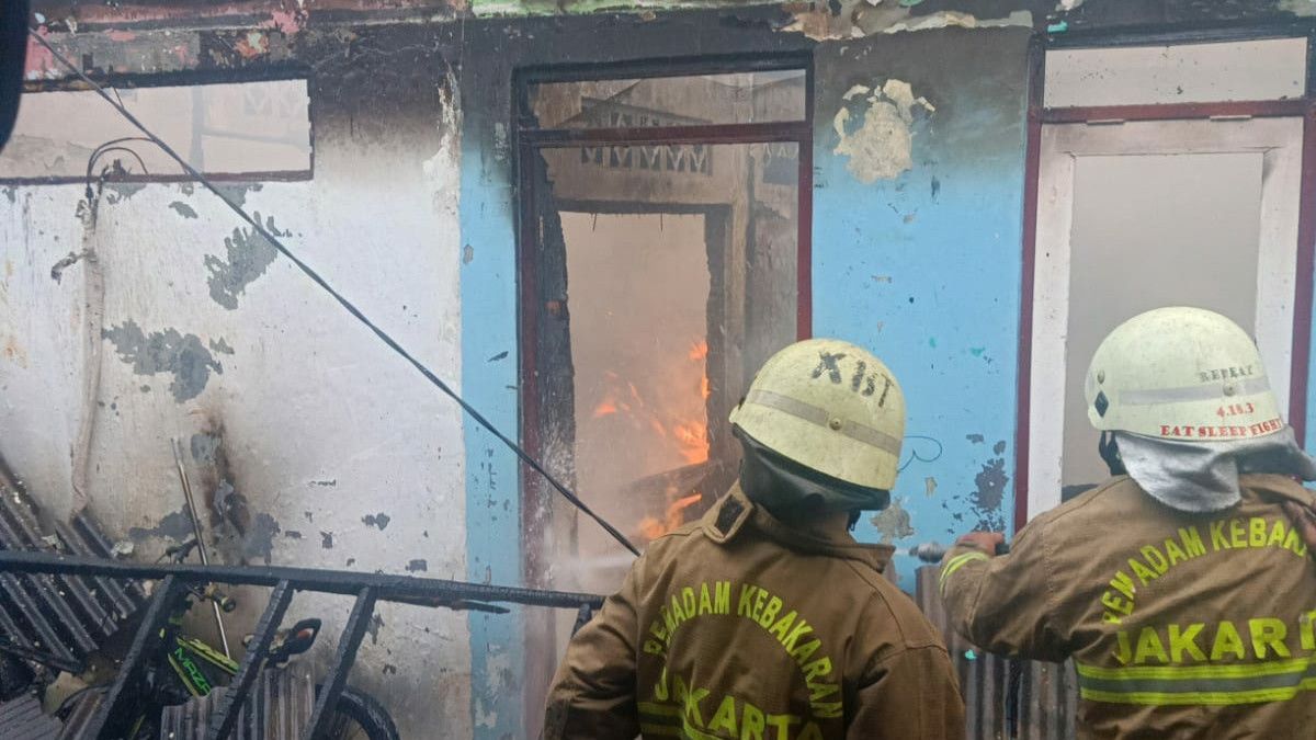 Mesin Pembuat Kue Meledak, Pasutri Alami Luka Bakar