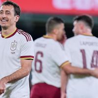 Mikel Oyarzabal Cetak Brace, Spanyol Kalahkan Serbia di Laga Uji Coba
