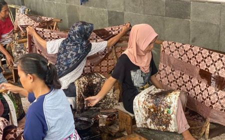 Sejarah Batik Trusmi, Warisan Budaya Kesultanan Cirebon yang Memesona