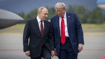 ronyme : Le président Poutine et le président Trump espèrent se tenir bientôt