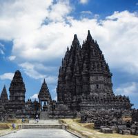 Mengenal Tiga Candi Utama Candi Prambanan