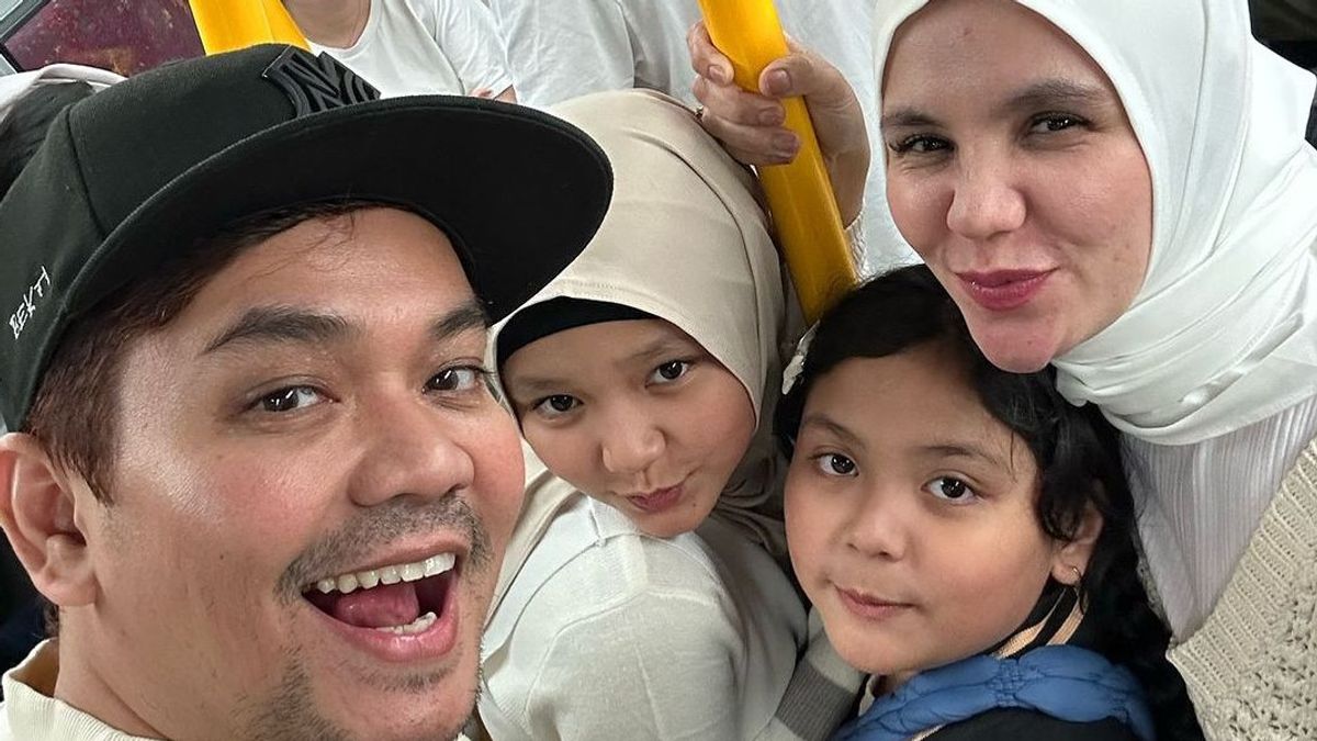 Special Prayers For Indra Bekti And Aldila Jelita For Umrah After Divorce