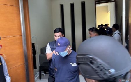 Polrestabes Bandung Gerebek Markas Judi Online di Leuwipanjang, Omzet per Bulan Capai Rp500 Juta