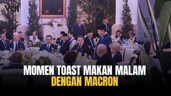 Prabowo Ajak Bersulang Presiden Macron Saat Jamuan Makan Malam