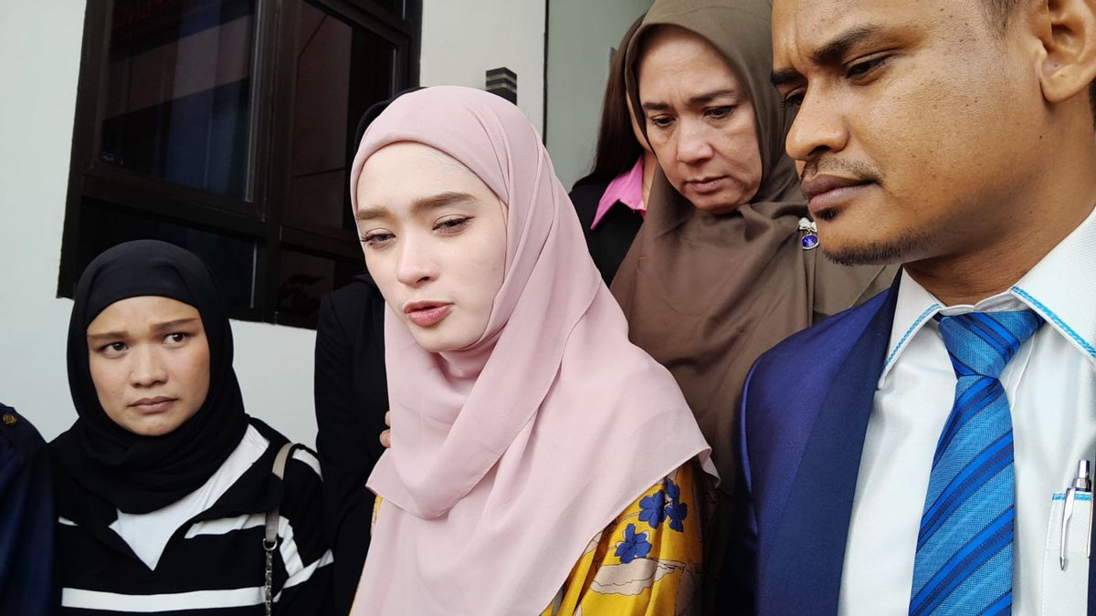 Tanggapi Sindiran Kakak Virgoun, Inara Rusli: Nggak Ada Urusan