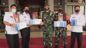 Rendang Spesial untuk Prajurit TNI Yonif 131/BRS, Selamat Bertugas di Pamtas RI-Papua Nugini
