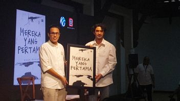Debut Jadi Penulis, Reza Rahadian Bersyukur Tak Temui Banyak Tantangan