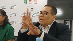AMIN Janji Hapus Status Guru Honorer Jika Menang Pilpres 2024