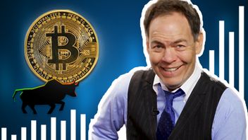 Max Keiser prélève le prix du Bitcoin à la Lune, c'est pourquoi!
