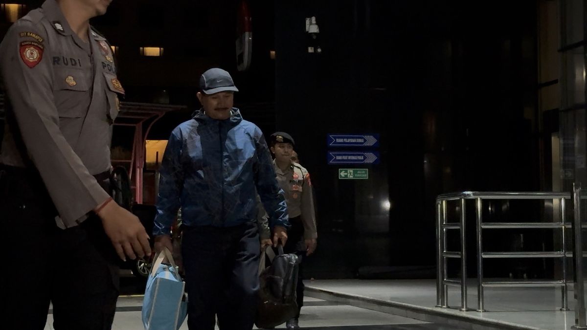 Wali Kota Madiun Tiba di Kantor KPK Usai Terjaring OTT: Kalau Ada Kekurangan, Doakan Saja 