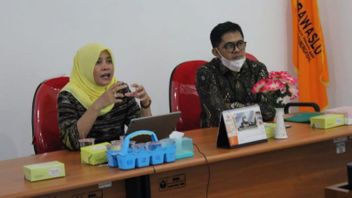 Gunung Kidul Bawaslu Gives Debriefing Of Its Staff Regarding Election Criminal Articles