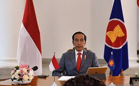 Jokowi: Hanya Kendaraan Listrik yang Boleh Melintas di IKN