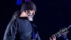 Kim Thayil Perkenalkan Memoar Pertamanya tentang Soundgarden Berjudul <i>A Screaming Life</i>