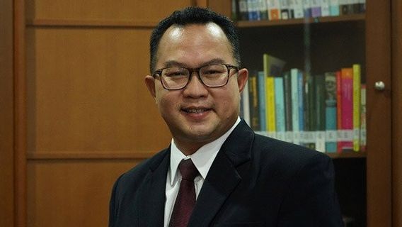 Jokowi Forme L’Agence Nationale De L’alimentation, Faisal Basri Propose Le Recteur De L’IPB Arif Satria à La Présidence: Il N’est Pas Encore Uzur