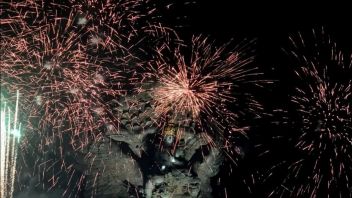 شرطة بالي تحث السكان والسياح على الاحتفال بليلة رأس السنة الجديدة دون مفرقعات نارية