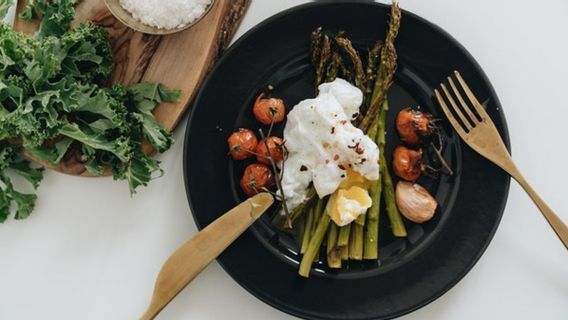 Cepet Loyo? Berikut Ini Makanan Penghilang Rasa Lelah yang Patut Dicoba