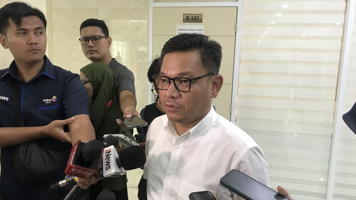 Apparaître le nom de Sandiaga au Pilgub Jabar, Golkar optimiste Ridwan Kamil reste vainqueur