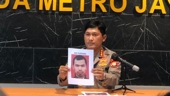 Pemukul Pertama Ade Armando Diciduk Polisi Subuh Tadi dari Ponpes Tangsel