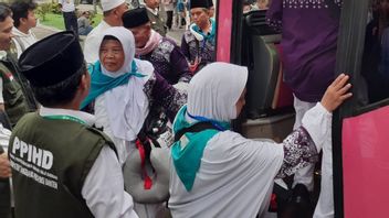 Des centaines de candidats du Hajj dans la régence de Tangerang ont été détachés, le gouverneur de PJ Banten a donné un message pour s’aider mutuellement