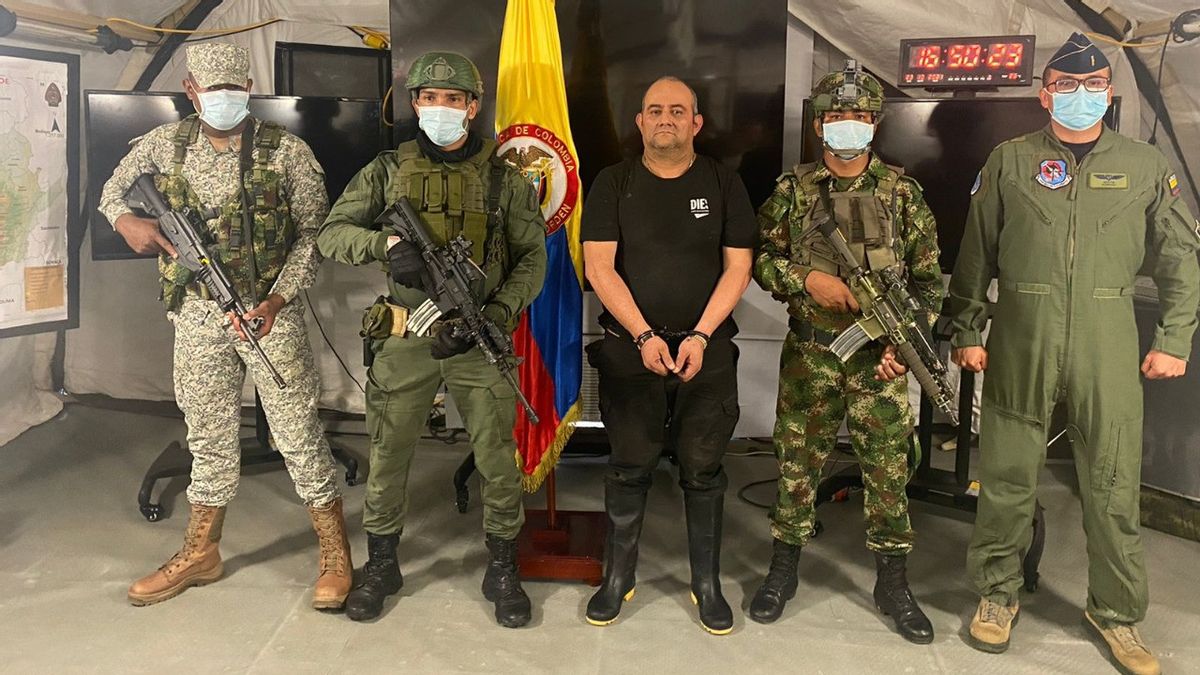クランデルゴルフィ麻薬カルテルオトニエル逮捕のリーダー、コロンビア警察署長は彼のメンバーによって裏切られたと言います