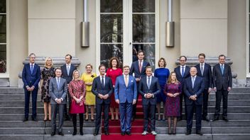 四个政党同意建立联盟，新荷兰内阁记录政府中女性人数创纪录