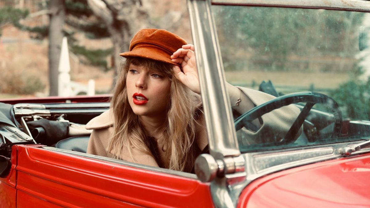 Berita Seleb: Taylor Swift Sutradarai Film Pendek, All Too Well