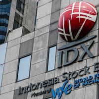 IHSG Selasa Ditutup Menghijau 1,79 Persen ke Level 4.706,49