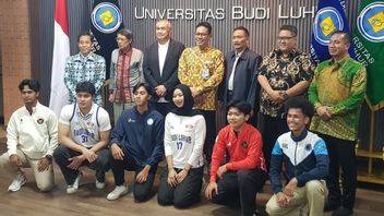 运动员奖学金是 UBL 的支柱，以培养有成就和受过教育的运动员