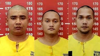 杀害伊玛目马塞库尔的三名印尼国民军官在军事法庭II-08法官面前