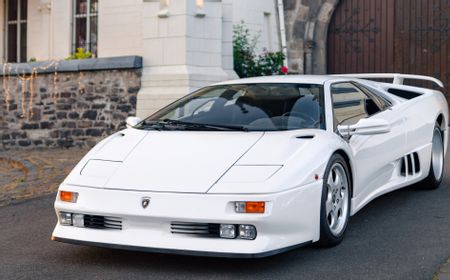 Satu Unit dari Hanya 150 Lamborghini Diablo SE30 Siap Dilelang