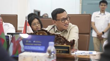 keng Gandeng Ministre d'un certain nombre d'universités construit un écosystème de formation en matière de migration professionnelle