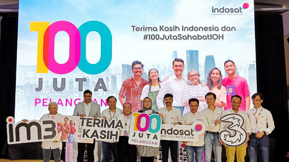 [PHOTO] Indosat Ooreedoo Hutchison Rayakan The Achievement Of 100 Million Customers
