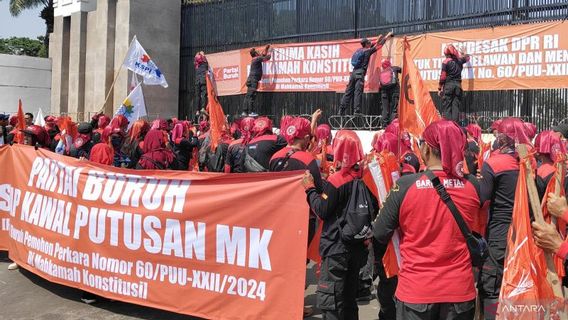 Le contrôle des manifestations KSPI à KPU, la police révoque des milliers de personnes