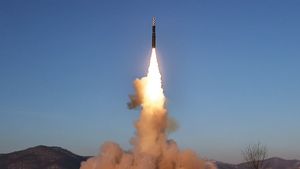 Korut Awasi Korsel-AS Uji Coba Rudal Anti-Pesawat Baru, Kim Terjunkan Ilmuwan Militer