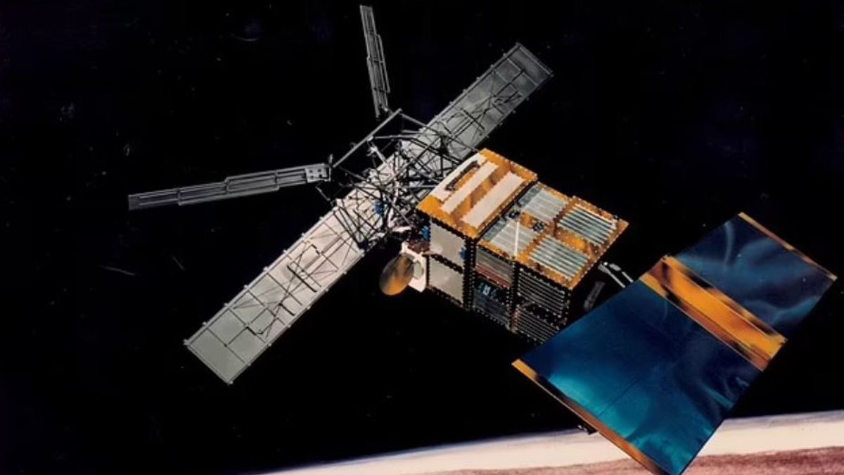 ESA's ERS-2 Satellite Will Return To Earth After Nearly 30 Years Of Orbiting