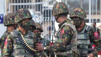 858 Civils Tués, 800 Soldats Du Régime Militaire Du Myanmar Ont Fait Défection