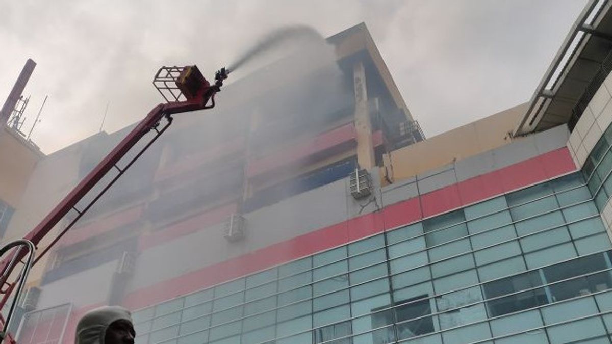 Glodok Plaza Burns, Commercial Building Fire Safety Standards Called Not Administrative
