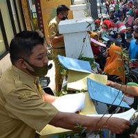Kabar Gembira untuk UMKM di Calon Ibu Kota Baru, Pemerintah Salurkan Bansos Tunai Rp2,59 Miliar untuk Usaha Mikro Terdampak COVID-19
