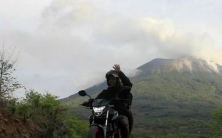 Gunung Ile Lewotolok NTT Erupsi, Kali Ini Muntahkan Abu Capai 750 Meter