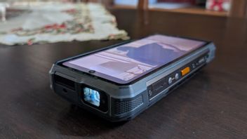 Ulefone 发布 Armor 34 Pro, 一款投影者手机,可以放映电影超过8小时