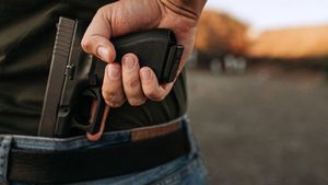 Viral Todongkan Senpi, Dua Pelaku Curanmor Ditangkap di Tapos Depok