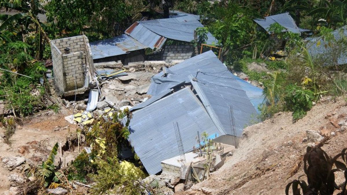东努沙登加拉省省长要求搬迁库邦山体滑坡灾民