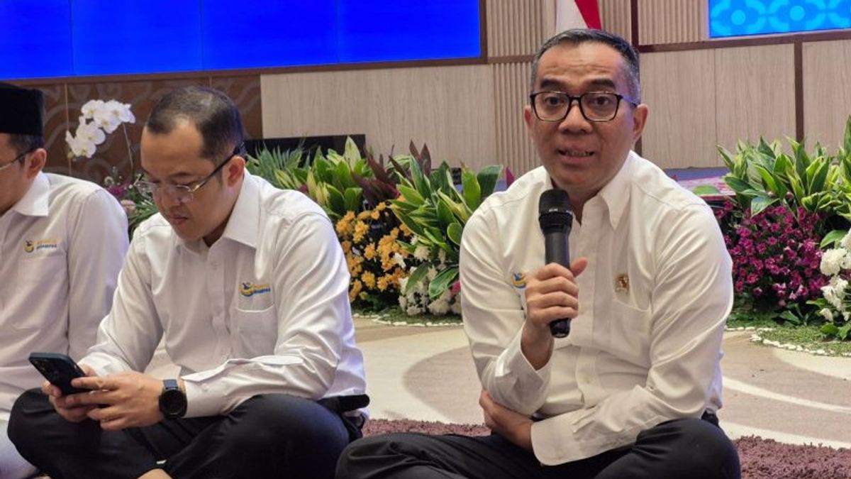 Mendiktisaintek Minta Kampus Berikan Dosen WFH Satu Hari dalam Sepekan