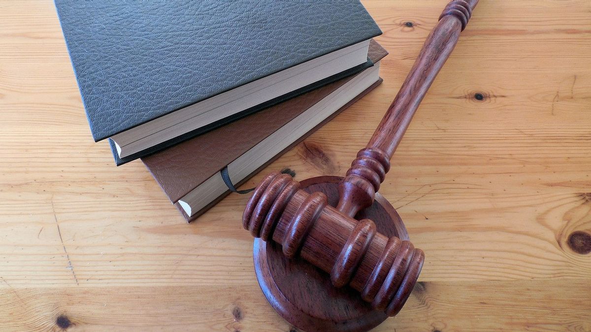 Supreme Court Supervisory Body Processes 3 Judges Who Sentenced Drug Defendants Free In Palangka Raya