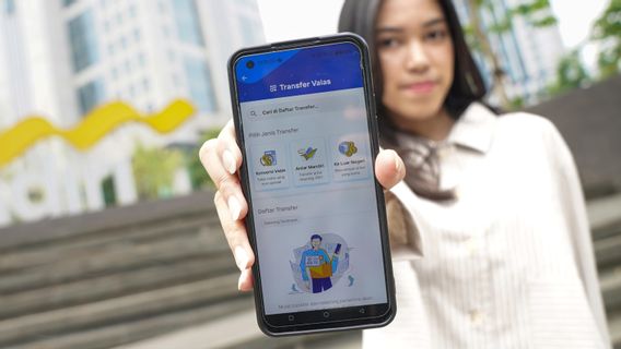 Livin' by Mandiri présente la flexibilité des transactions à l’étranger avec des solutions multi-soF et de Valse