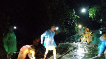 3 Districts In Kebumen Flooded, Rendam Ponpes 2,200 Santri