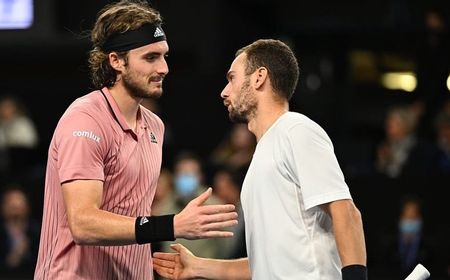 Permalukan Tsitsipas di Marseille, Petenis Kualifikasi Safiullin: Kemenangan Terbesar Sepanjang Karier Saya