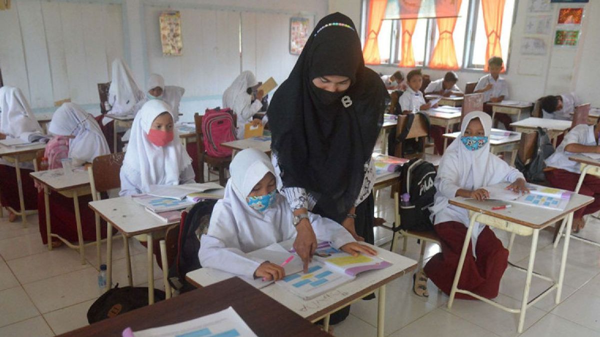Inequality In The 2026 Education Budget, MBG Rp335 Trillion But For Teachers Cs 178.7 Trillion
