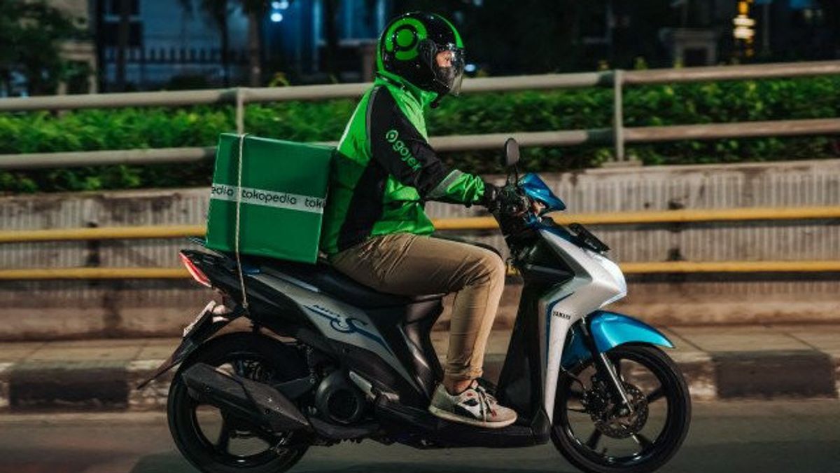 Economist: Telkomsel's Corporate Action To Gojek Is Needed To Stay Competitive On Global Candidates