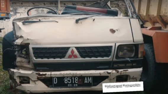 1  auteur de fuite avec une voiture volée est mort dans un accident à Purwakarta